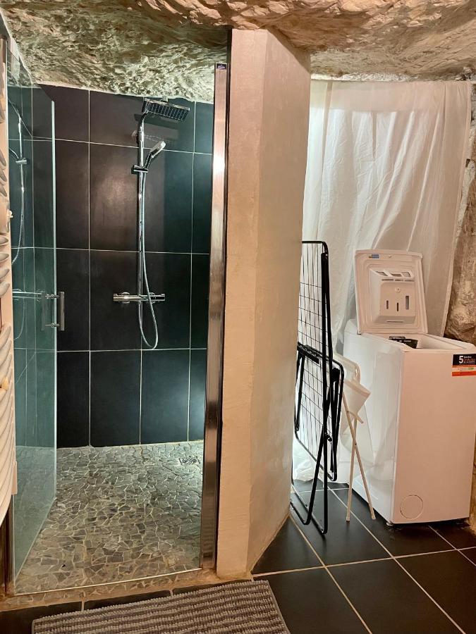 Troglodyte Du Petit Coteau Apartman Vouvray Kültér fotó