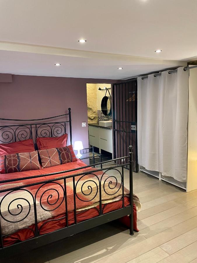 Troglodyte Du Petit Coteau Apartman Vouvray Kültér fotó