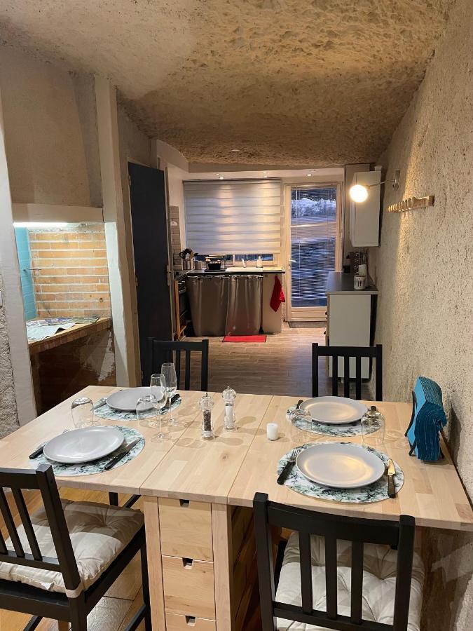 Troglodyte Du Petit Coteau Apartman Vouvray Kültér fotó