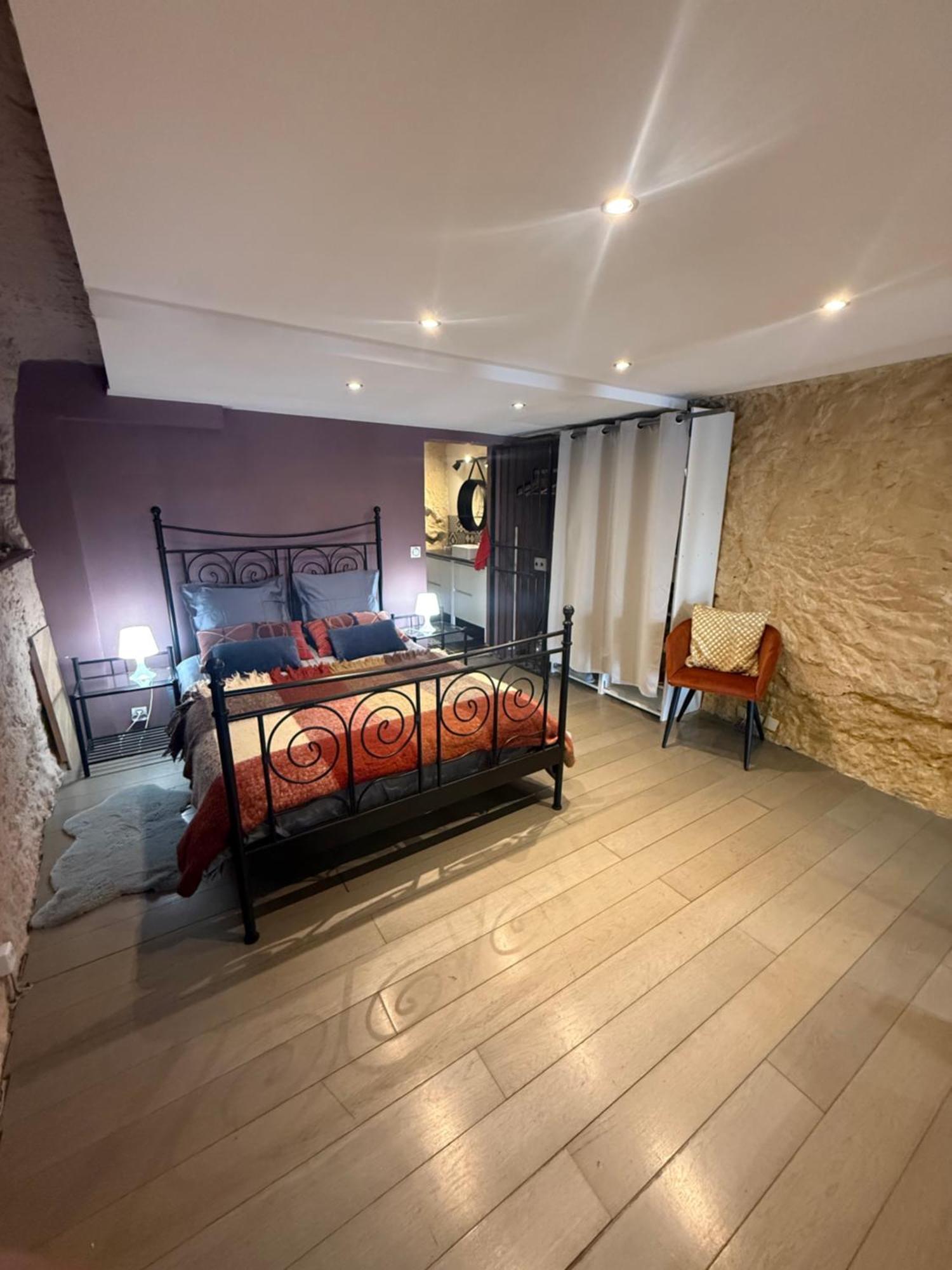 Troglodyte Du Petit Coteau Apartman Vouvray Kültér fotó